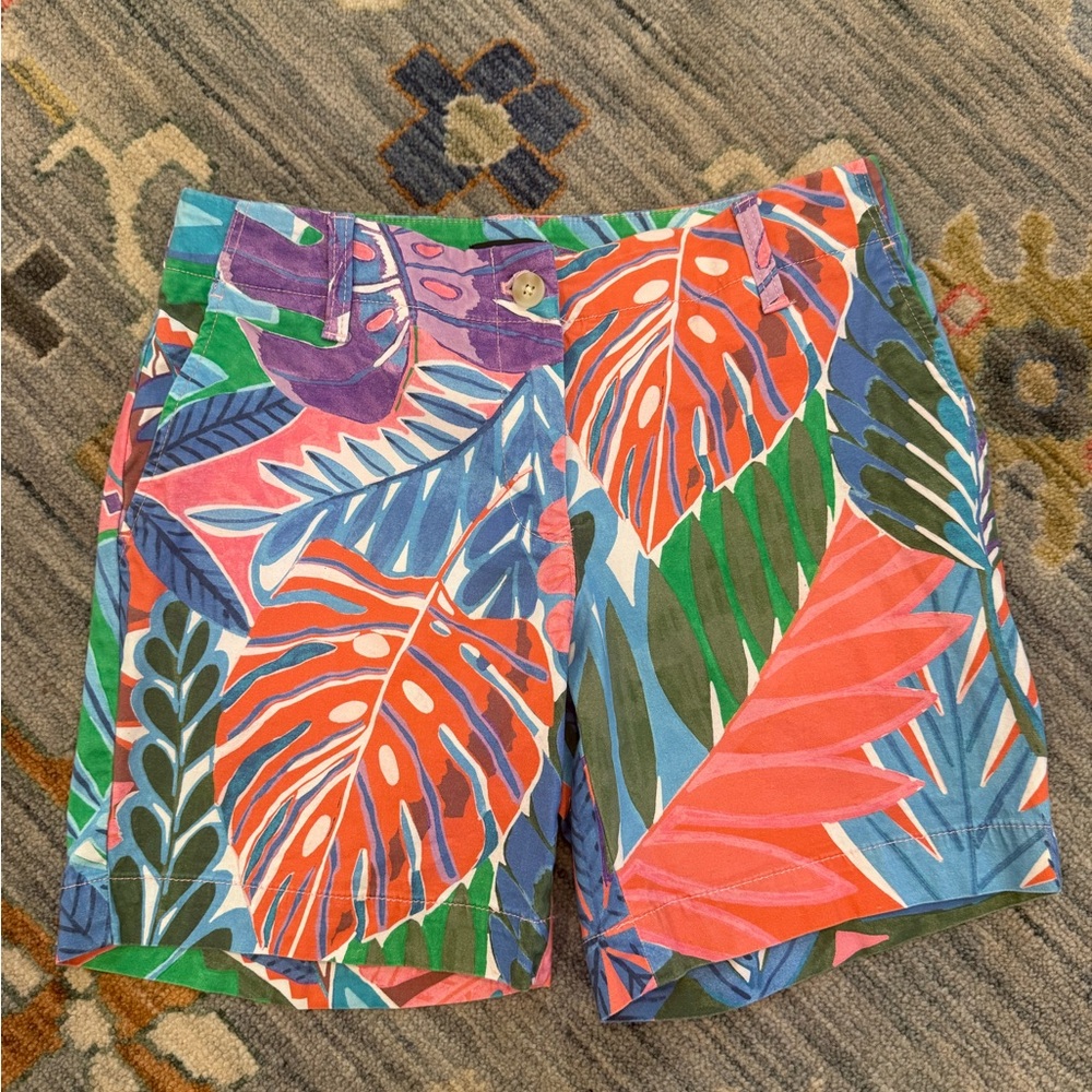Talbots RELAXED CHINO SHORTS - PARADISE FOLIAGE size 4 7 inch inseam tropical - Picture 2 of 6